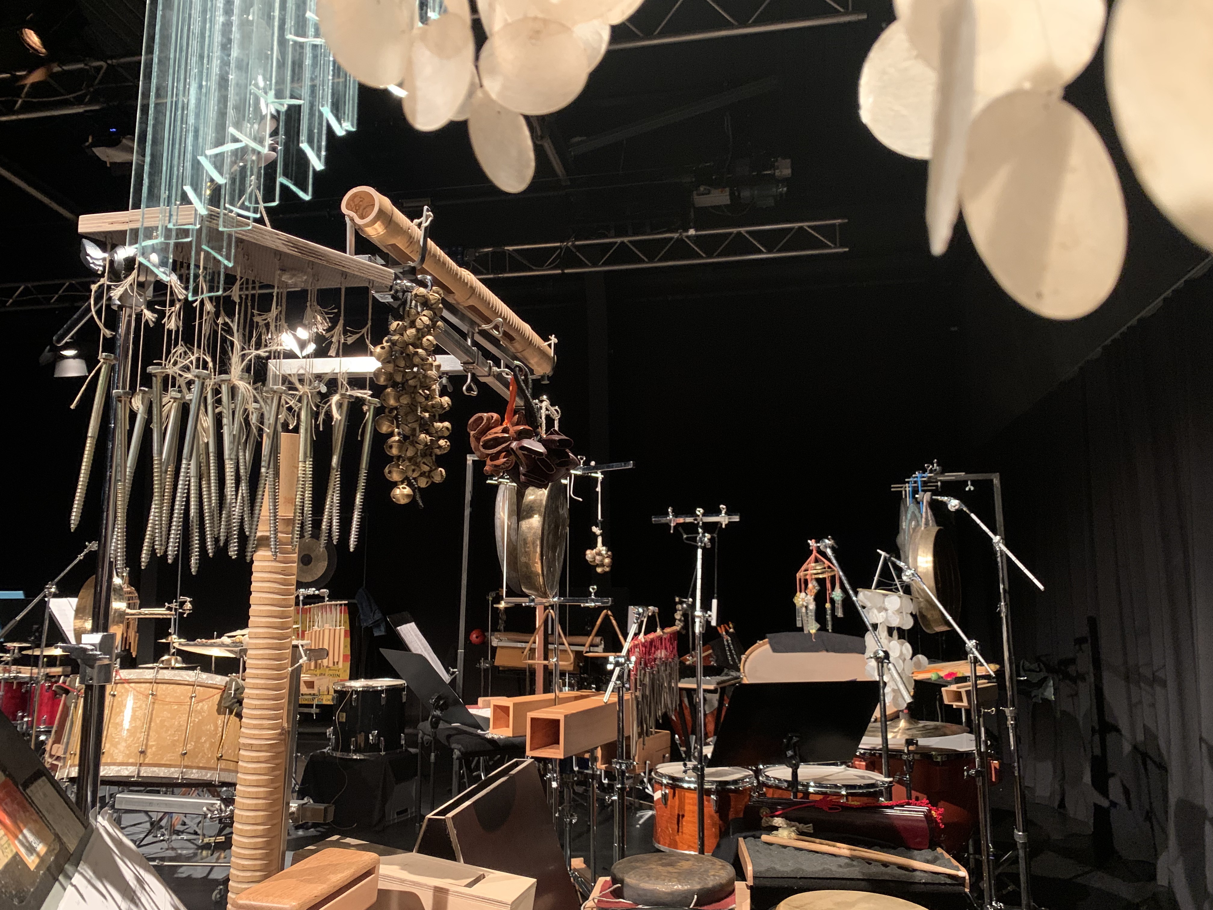 Norbert's Aufbau, viele Instrumente Norbert's Aufbau, viele Instrumente und Chimes